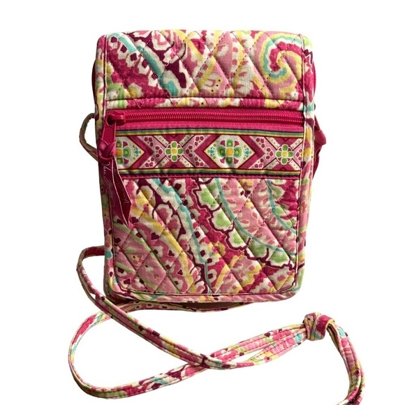 Vera Bradley Perfect Crossbody Small Size Fits iPhone 15+ - Picture 1 of 11